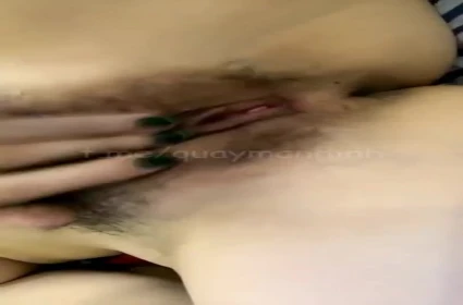 Phim sex mới Cô gái bí ẩn ở ban công khoe vú, lồn live show
